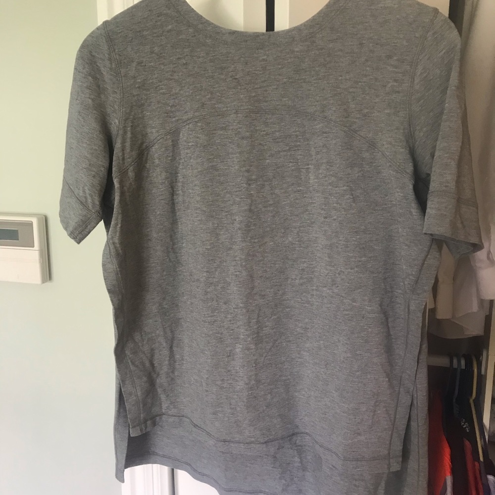 Lulelemon top
